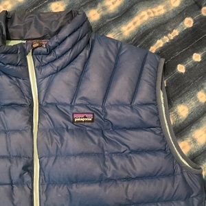 Men’s XL Patagonia Down Vest
